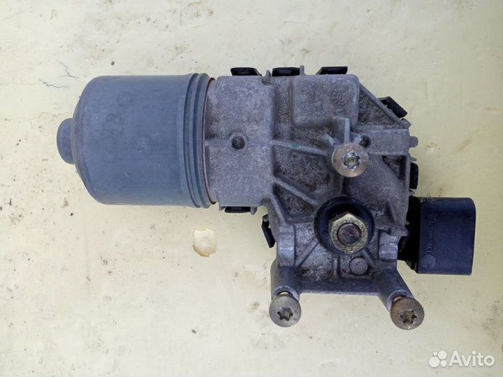 Моторчик дворников Audi A4 B7