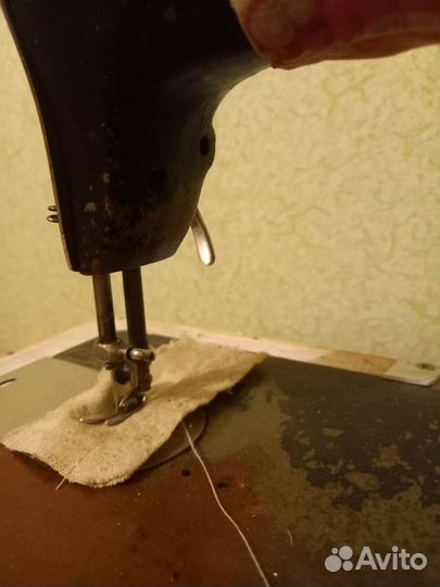 Швейная машина Подольск ручная