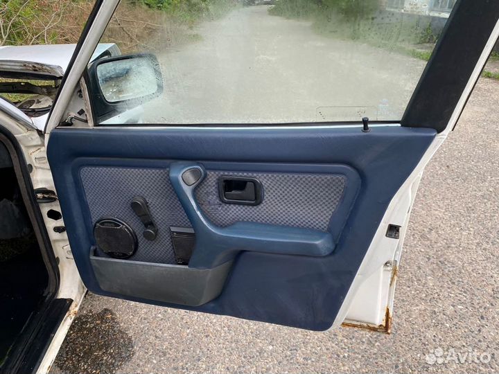 Дверные обшивки BMW 3 series E30