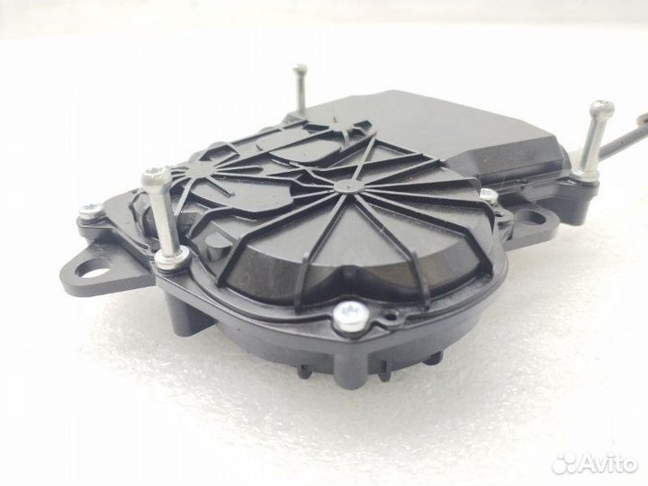 Активатор замка двери багажника Land Rover