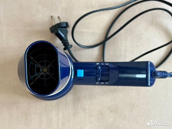 Фен для волос Moulinex 1600