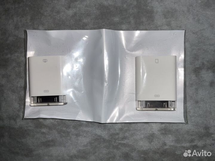 Адаптеры Apple 30-pin для USB и SD-Card