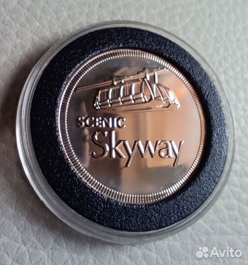 Жетоны, медали