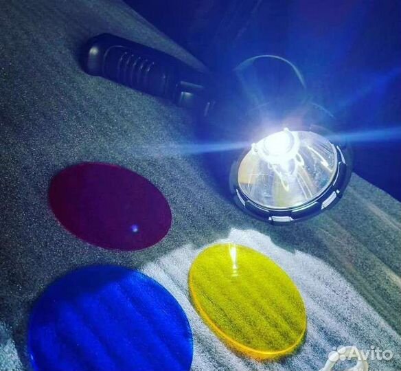 Фонарь на солнечной батарее