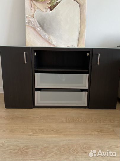 Тумба под телефизор