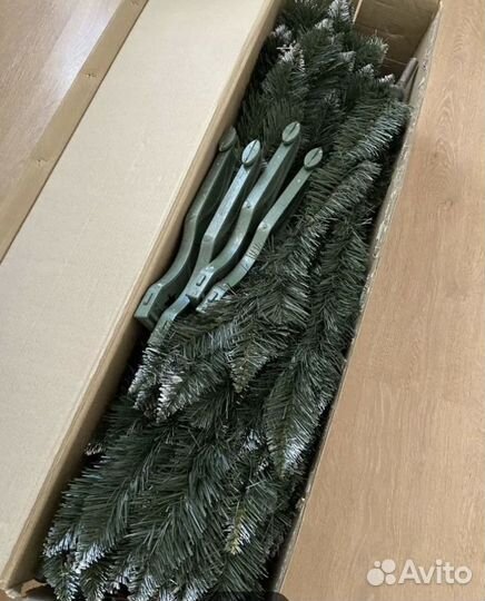 Елка искусственная 180