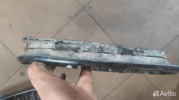 Решетки радиатора (ноздри) бмв е46 рестайлинг