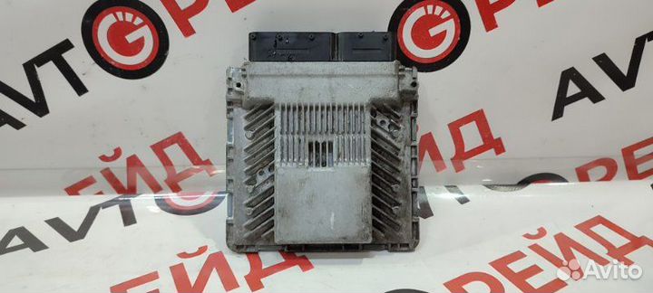 Блок управления двс Audi A6 4G chva 23.04.2013