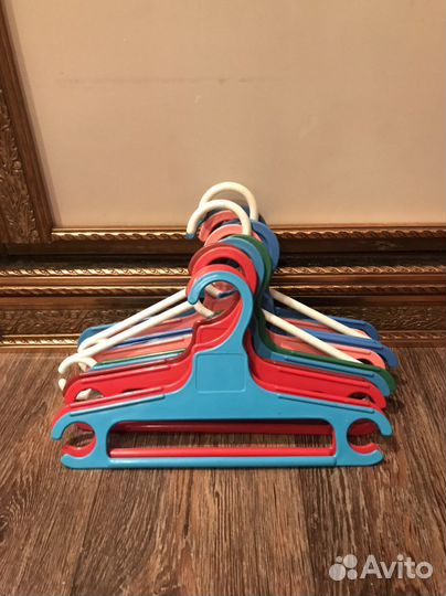 Вешалки плечики детские
