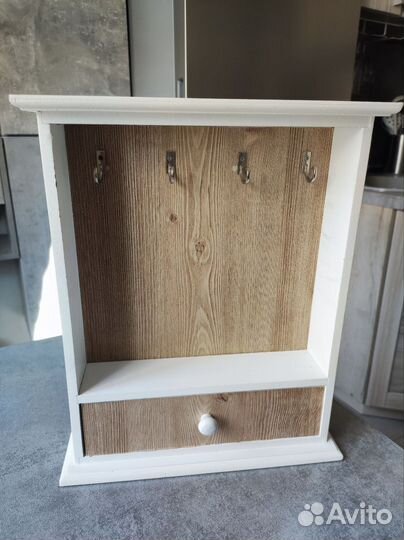 Ключница настенная