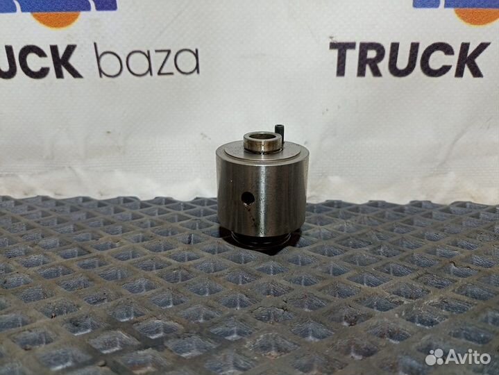 51051055000 Ось шестерни масляного насоса