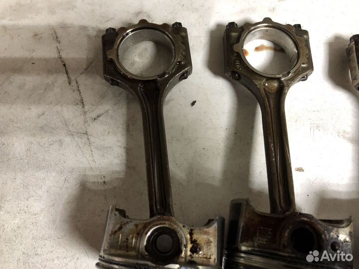 Поршень шатун 1,4 KIA RIO 4