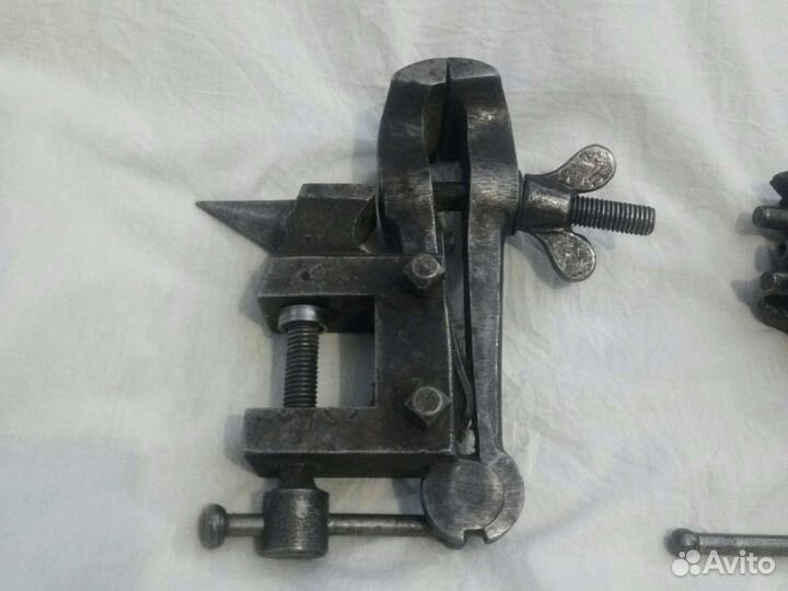 Мини тиски СССР двух видов