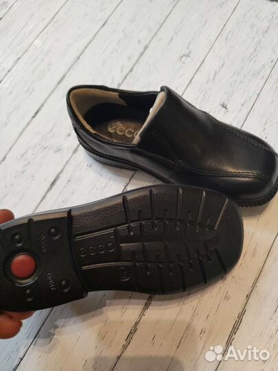 Ботинки ecco для мальчика 28