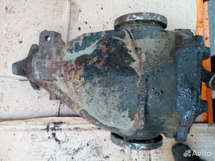 Редуктор заднего моста для Мерседес W124 M103 3,0