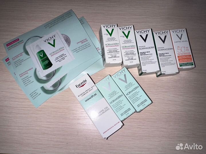 Наборы уходовой косметики Vichy