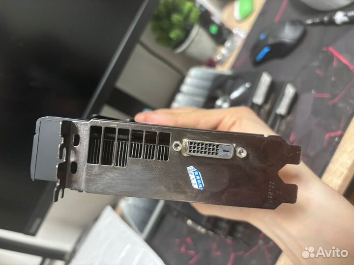 RX 570 8 GB sapphire
