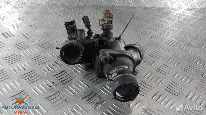 Корпус термостата Mitsubishi Space Wagon