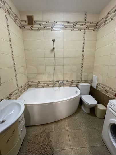 2-к. квартира, 62 м², 5/5 эт.