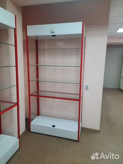 Витрины стеклянные