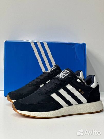 Кроссовки adidas iniki