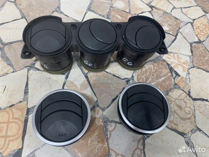 Дефлектор воздушный Mazda 6 седан 2.0 LF 2005