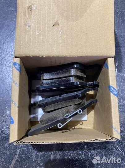 Задние тормозные колодки ford