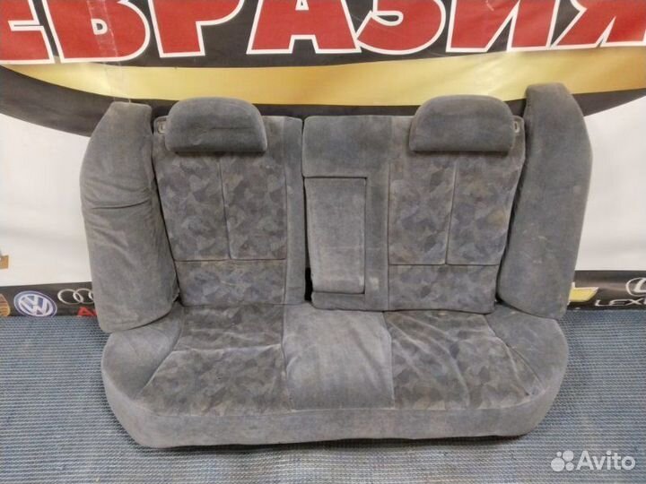 Сиденья комплект задняя Mitsubishi Galant EA1A