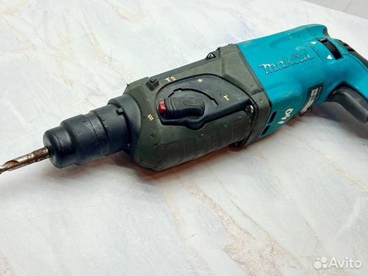 Перфоратор Makita 2470