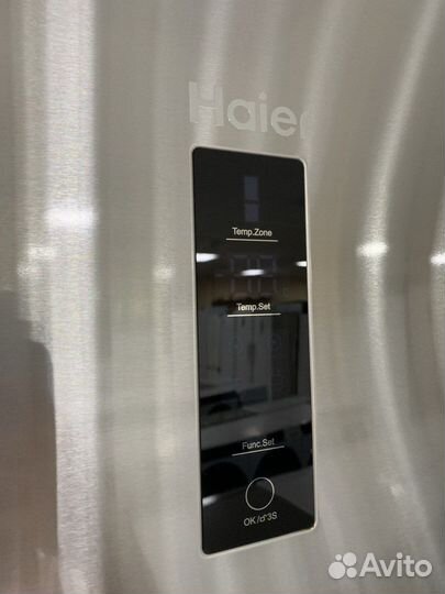 Холодильник Haier C2F637cxrg