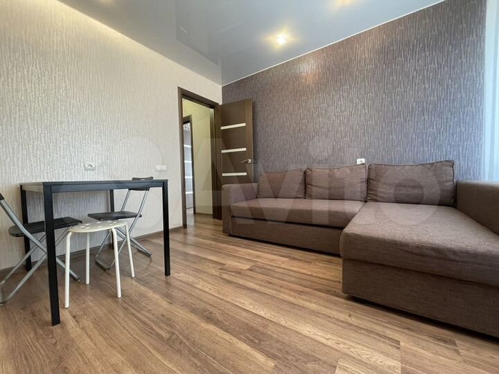 2-к. квартира, 52 м², 3/25 эт.