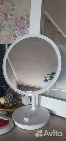 Зеркало настольное с подсветкой для макияжа