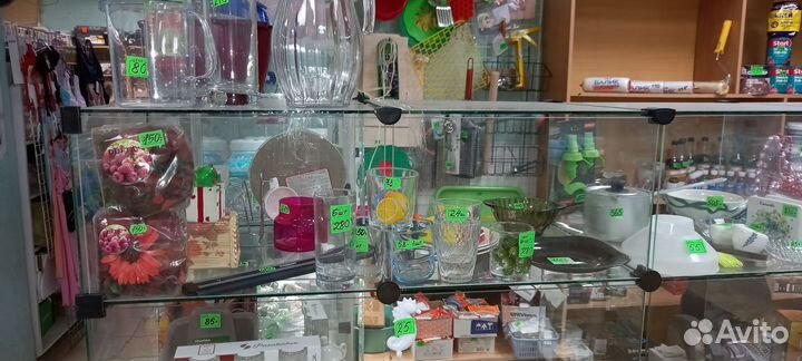 Посуда и кухонная утварь в ассортименте