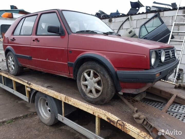 Решётка радиатора гольф 2