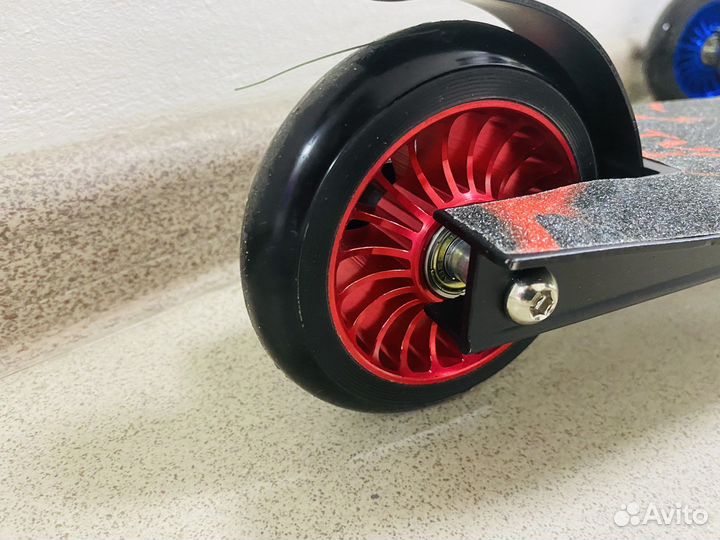 Трюковой самокат