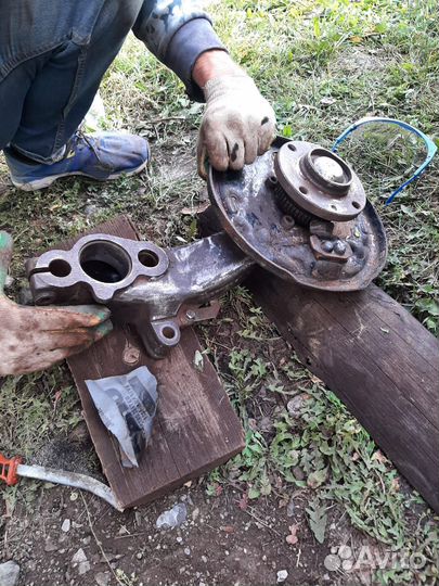 Ремонт торсионных балок Саманд/Партнер/Берлинго