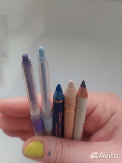 Карандаш для глаз