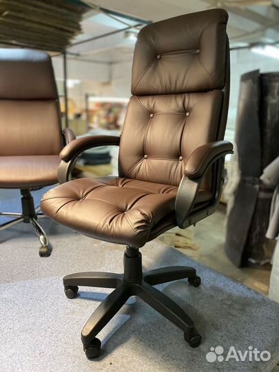 Кресло офисное