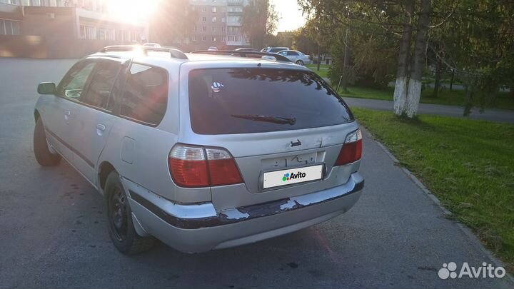 Nissan Primera 1.8 AT, 2000, 300 000 км