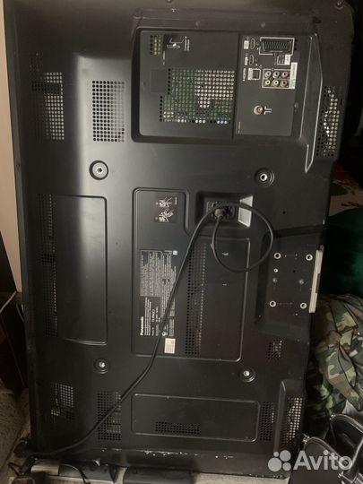 Телевизор 43 дюйма