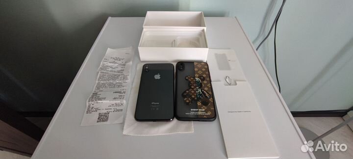 iPhone Xs Max, 64 ГБ