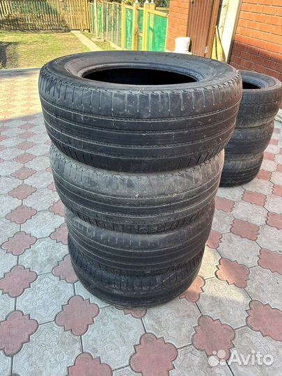 Hankook AH33 285/60 R18