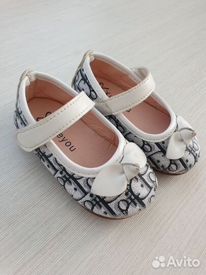 Туфельки для девочки 22 размер