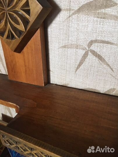 Полки настенные деревянная ваза и ложка дерево