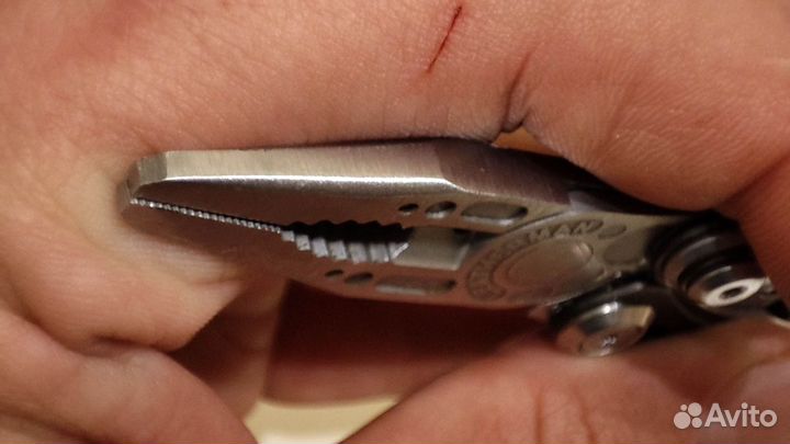 Мультитул leatherman skeletool CX