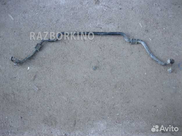 Стабилизатор передний