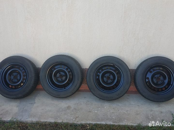 Nokian Tyres Hakkapeliitta 8 195/65 R15 95T