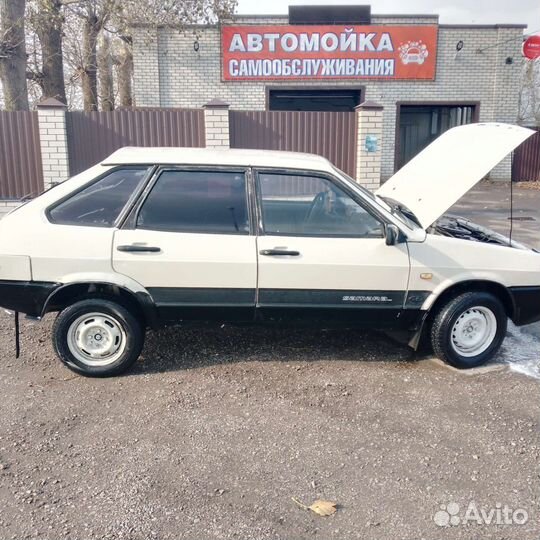 ВАЗ 2109 1.5 МТ, 1996, 210 000 км