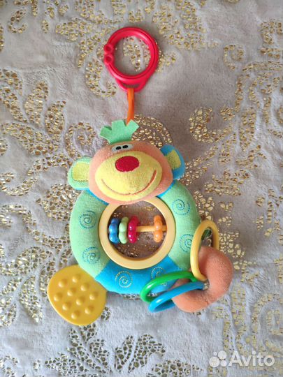 Игрушки-подвески на коляску или кроватку