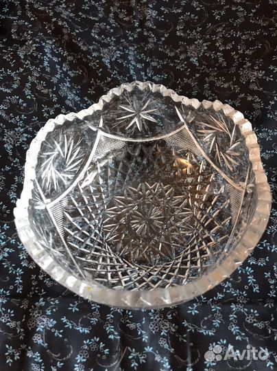 Хрустальные стаканы, кружки,салатники